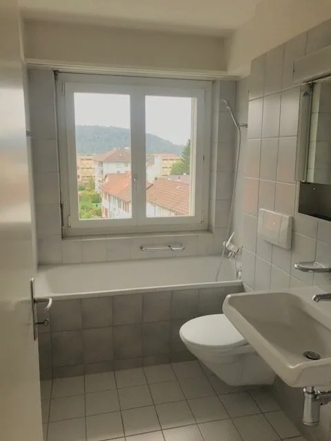 View into the Green - Quiet Apartment for Rent