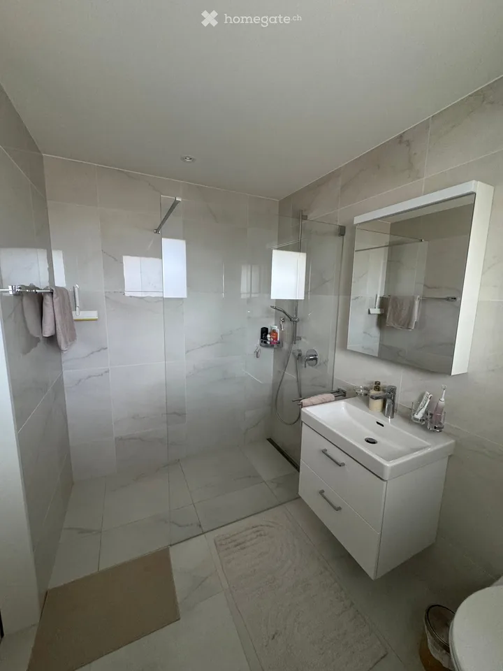 Appartement 2.5 pièces confortable – situé au calme et ensoleillé