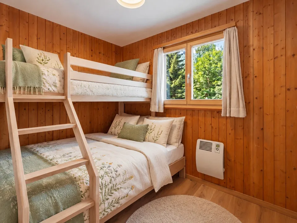 Brambrüesch: Casa vacanza con due appartamenti e vista sulla montagna