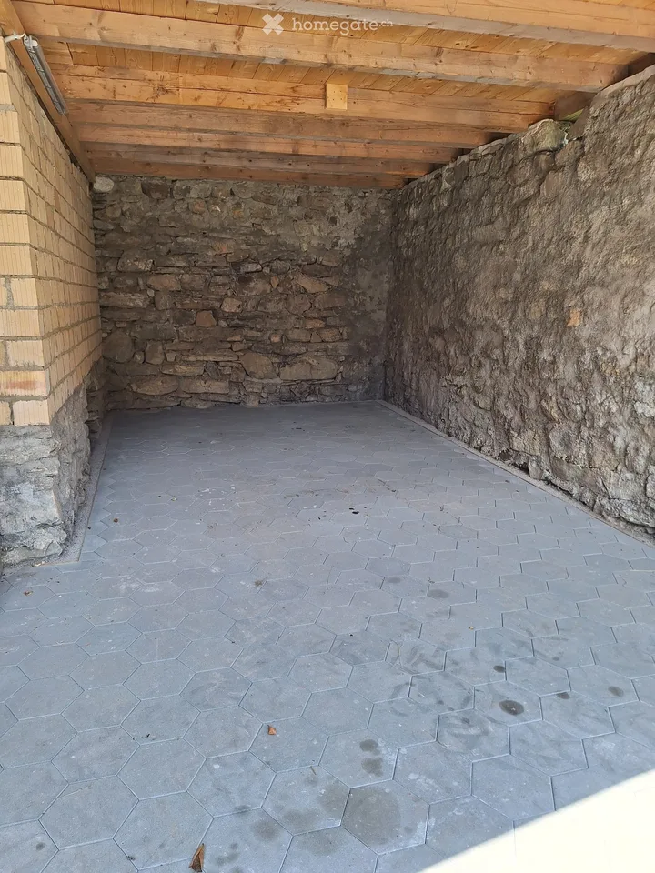 Parking spaces for rent in Muotathal