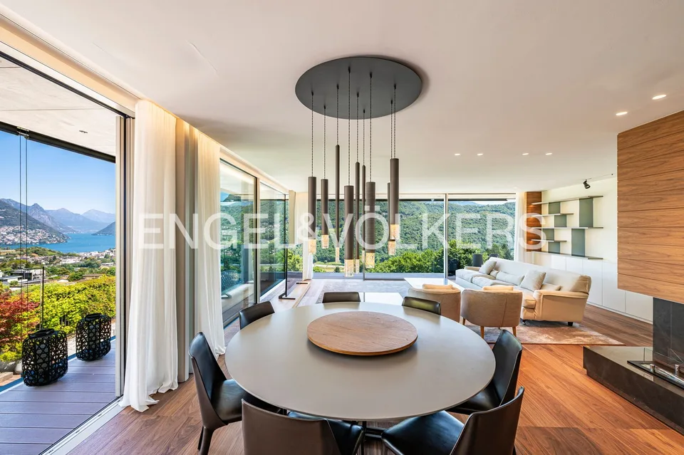 Contemporary prestige residence