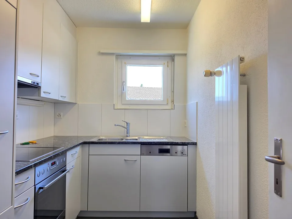 Bright 4.5-room apartment with balcony in Aarburg