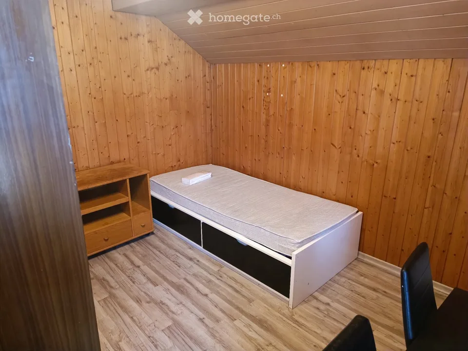 Room/Studio