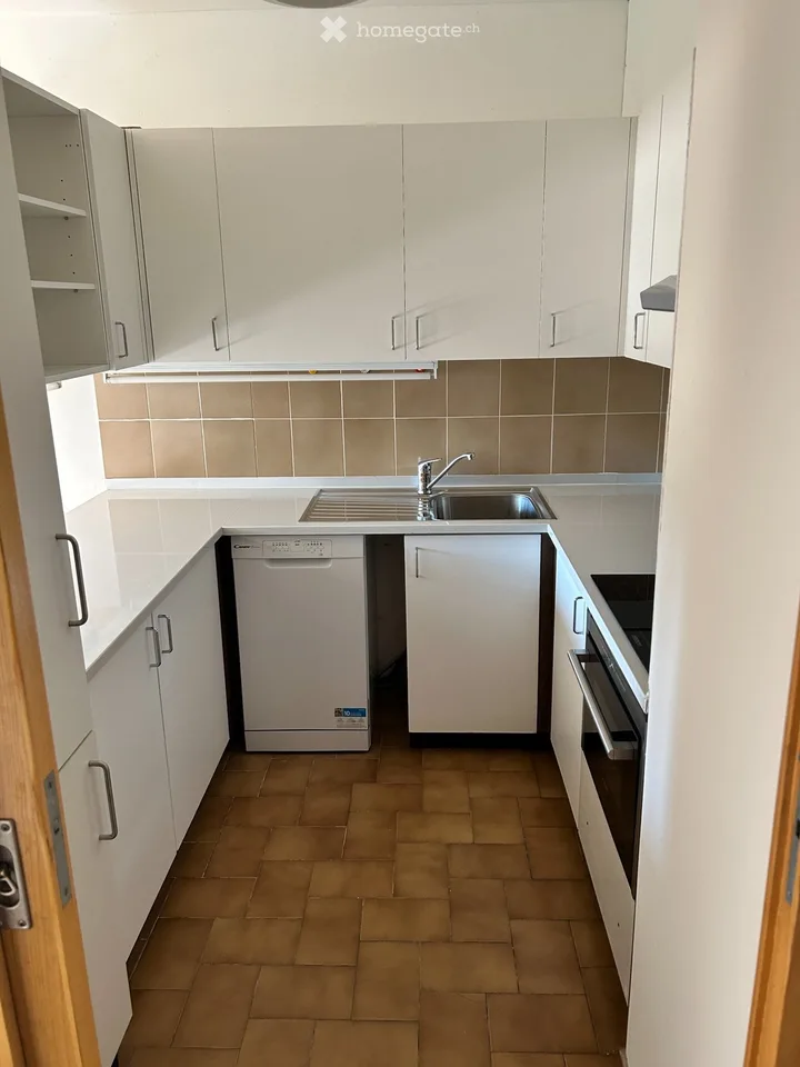 Appartement deux pièces avec grand terrasse et services exclusifs