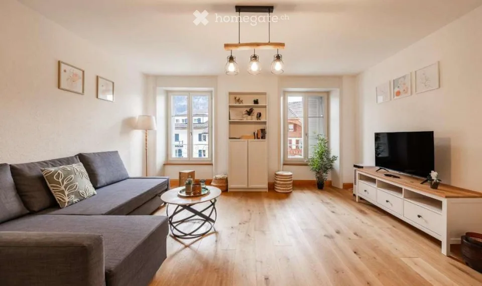 2½ pièces rénové avec garage au centre de Charmey