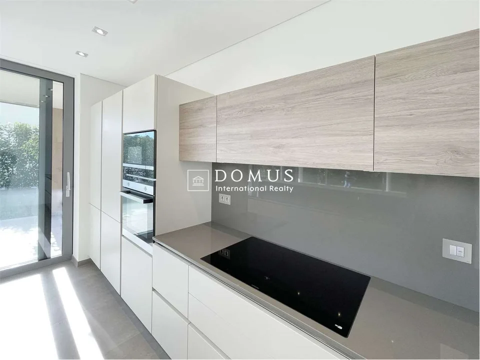 Modernes 4.5-Zimmer-Wohnung mit privatem Garten