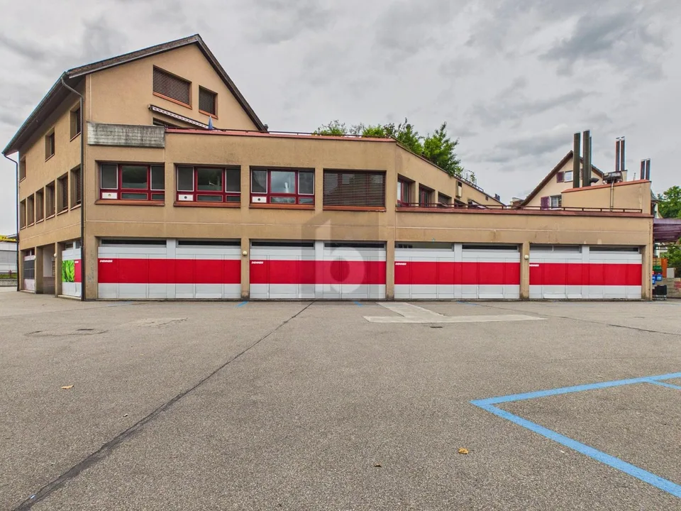 SPAZIOSO IN LOCALITÀ IDEALE