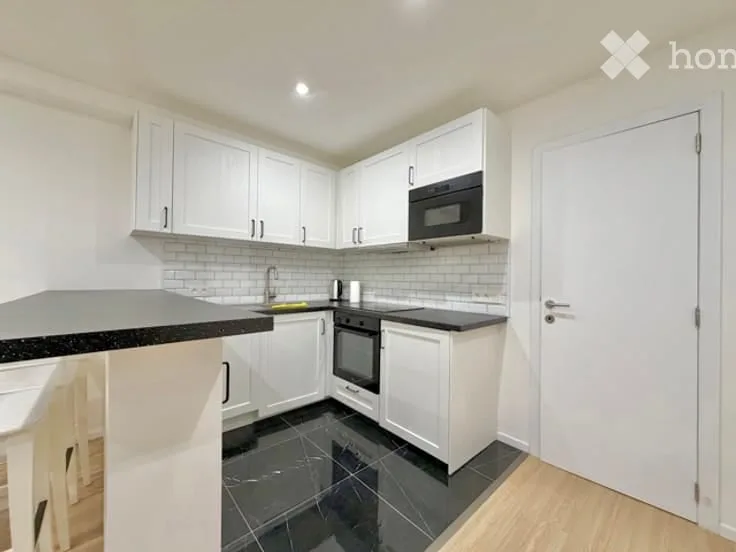 Charmant studio meublé de 45 m² à Zurich, disponible immédiatement