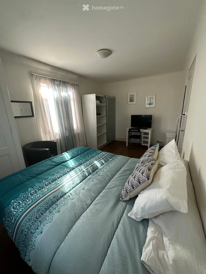 Chambre à louer dans une maison