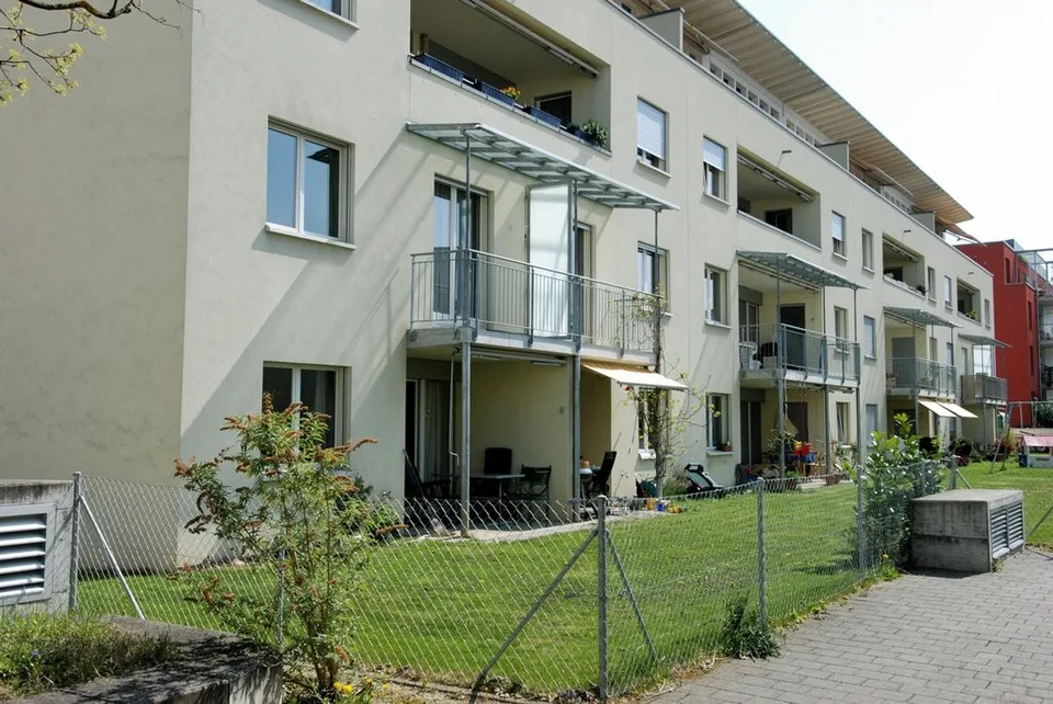 Helle Dachwohnung an ruhiger Lage