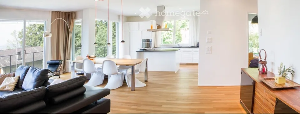 Appartement exclusif de 3,5 pièces à Walchwil avec vue sur le lac et les montagnes