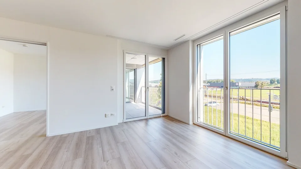 appartamento moderno e confortevole di 3,5 locali con loggia soleggiata, asciugatrice privata e ascensore