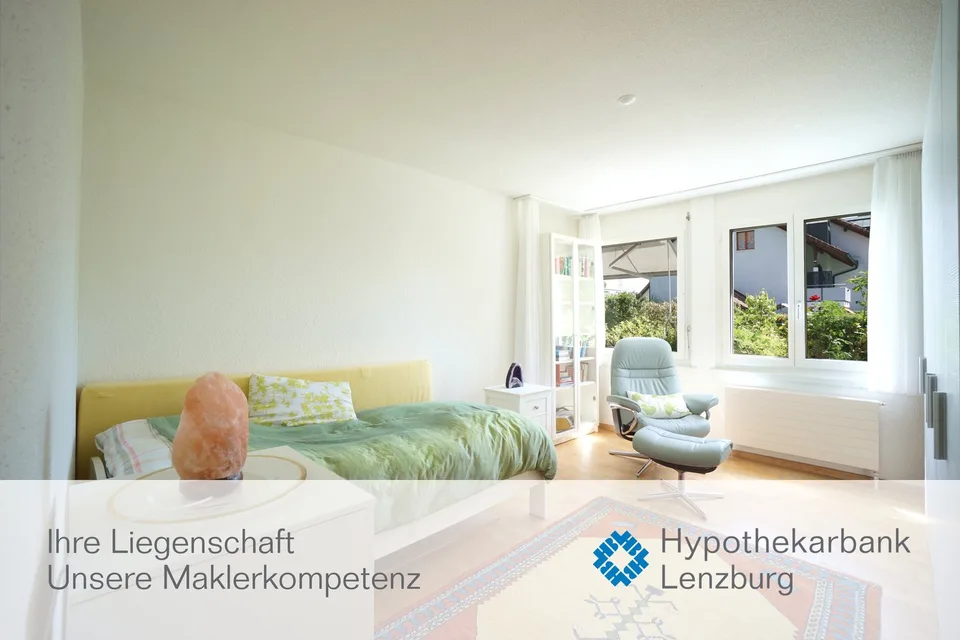 Naturnahe 4.5-Zimmer-Gartenwohnung mit eigenem Gartenanteil an ruhiger Wohnlage