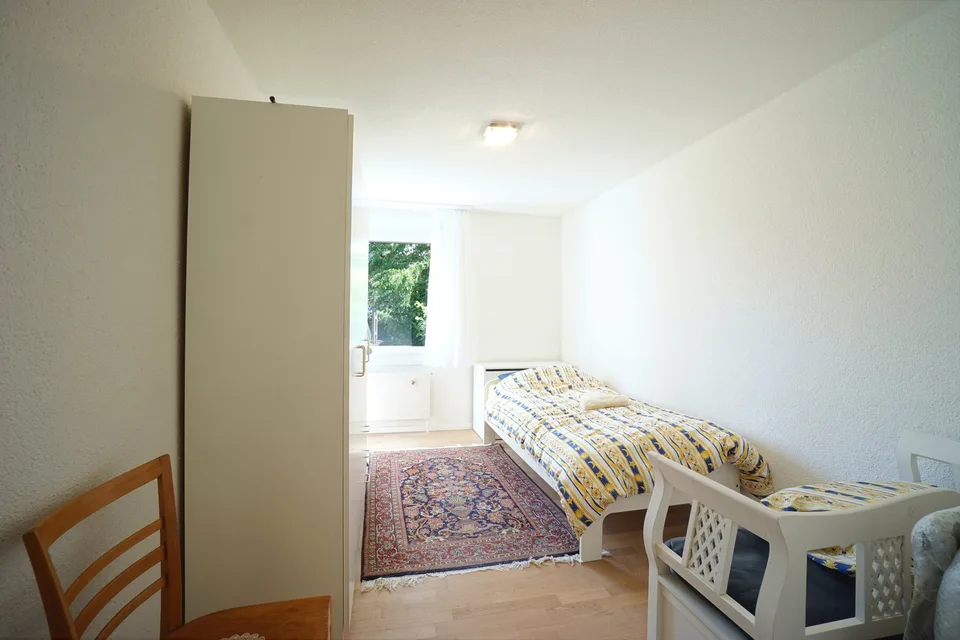 Naturnahe 4.5-Zimmer-Gartenwohnung mit eigenem Gartenanteil an ruhiger Wohnlage