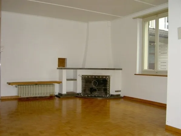 Appartement 2 pièces à prix réduit ! Central + avec garage