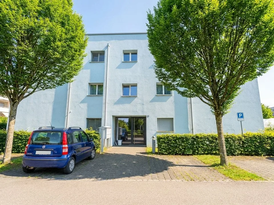 Helle 4.5-Zimmer-Gartenwohnung mit Sitzplatz in Sirnach