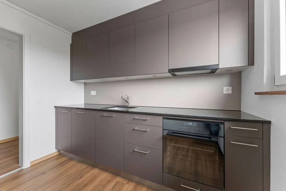 4-Zimmer-Wohnung an ruhiger Lage mit Balkon – Foto 10 von 12