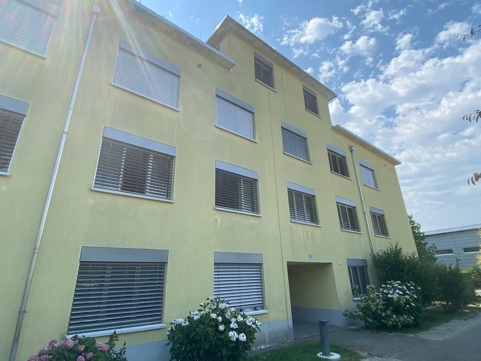 Charmant appartement attique 4.5 pièces avec vue à Winterthur Hegi