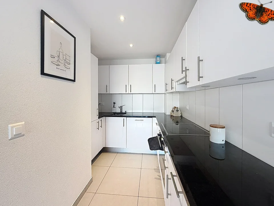 2 ½ ROOMS APARTMENT - With balcony!