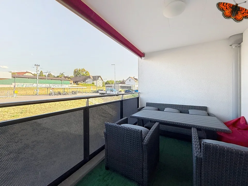2 ½ ROOMS APARTMENT - With balcony!