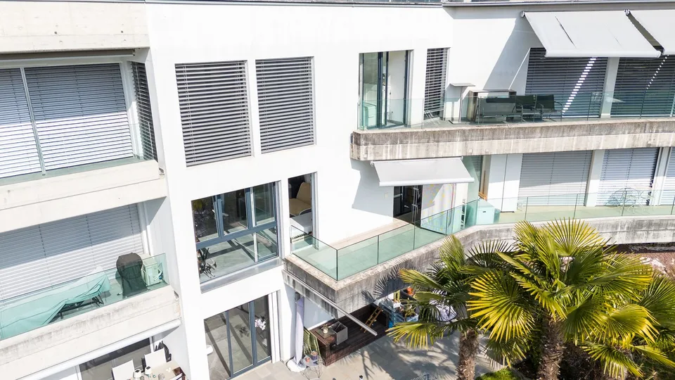 Zweitwohnsitz: Moderne 2,5-Zimmer-Wohnung mit wunderschöner Terrasse und Panoramablick. – Foto 11 von 14