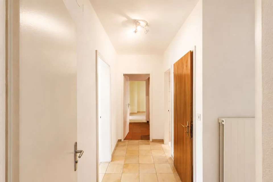 5-Zimmer-Haus mit Garten und vielseitigem Potenzial an begehrter Lage in Binningen