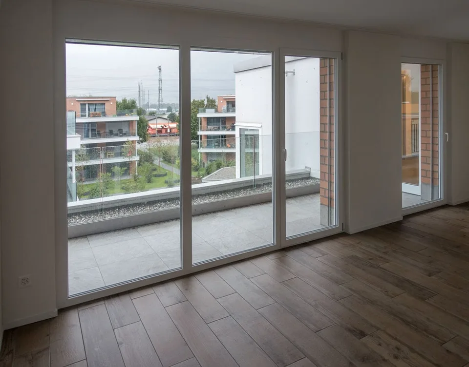 exklusive 2.5-Zimmer-Attikawohnung an zentraler Lage