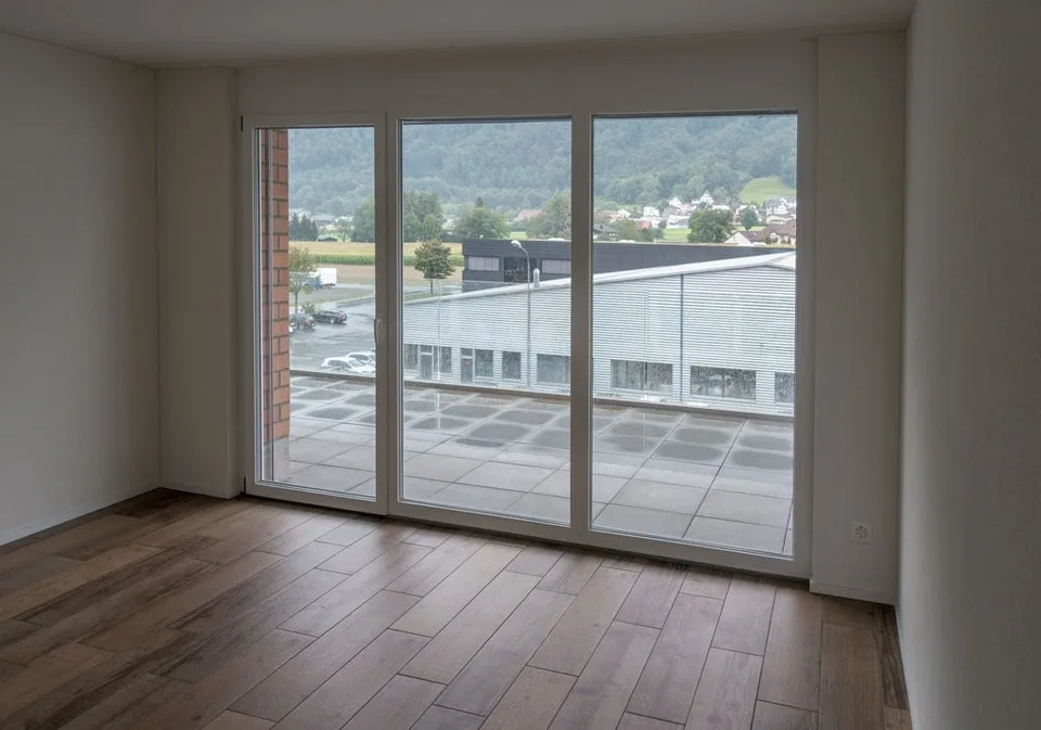 exklusive 2.5-Zimmer-Attikawohnung an zentraler Lage