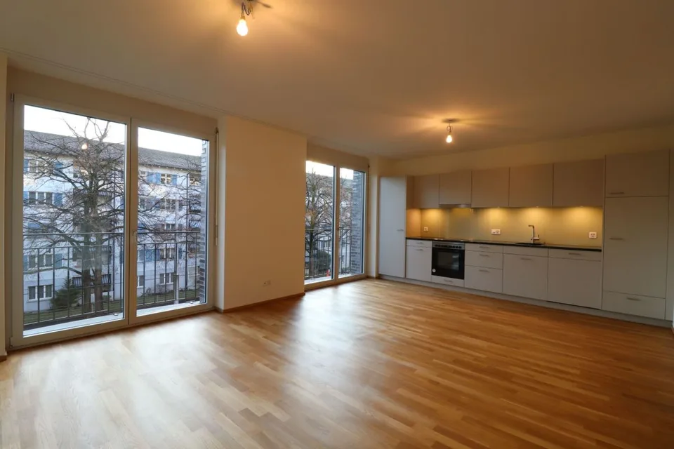 Nähe Weil am Rhein - moderne 4 ½-Zimmerwohnung im 2.OG