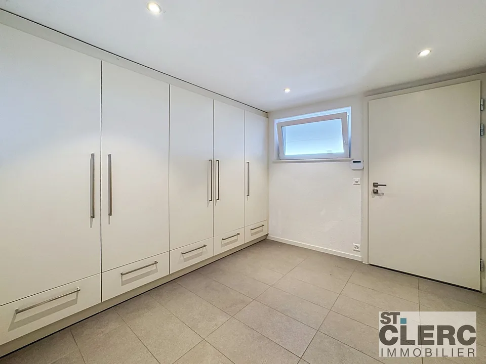 Beautiful semi-detached house (B2) with 6.5 rooms and breathtaking views