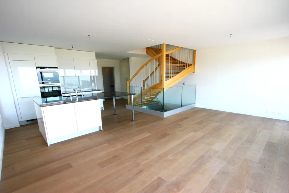 Beautiful semi-detached house (B2) with 6.5 rooms and breathtaking views