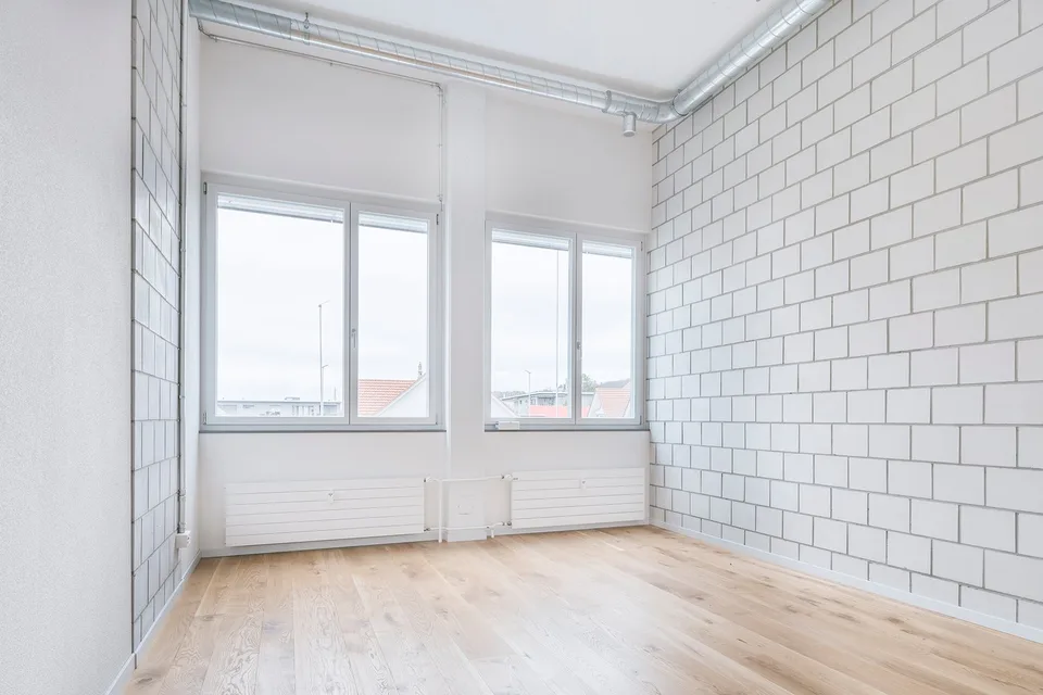 Énorme, abordable appartement loft de 3,5 pièces (154m2) au cœur de Laupen – photo 7 sur 10