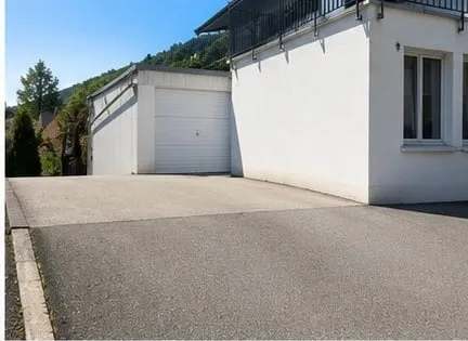 Spazio commerciale, ufficio e magazzino versatile di ca. 158 m² in posizione ottimale a Oensingen