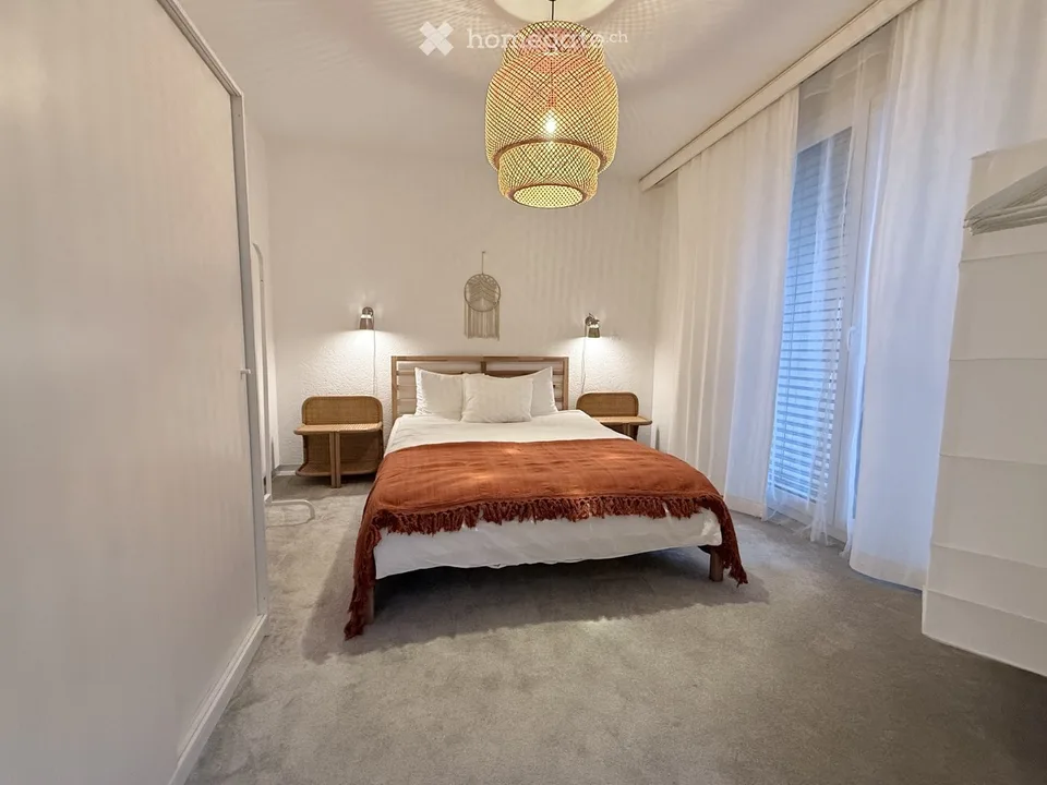 Möblierte 2.5-Zimmer-Wohnung an der Alten Baarerstrasse in Zug
