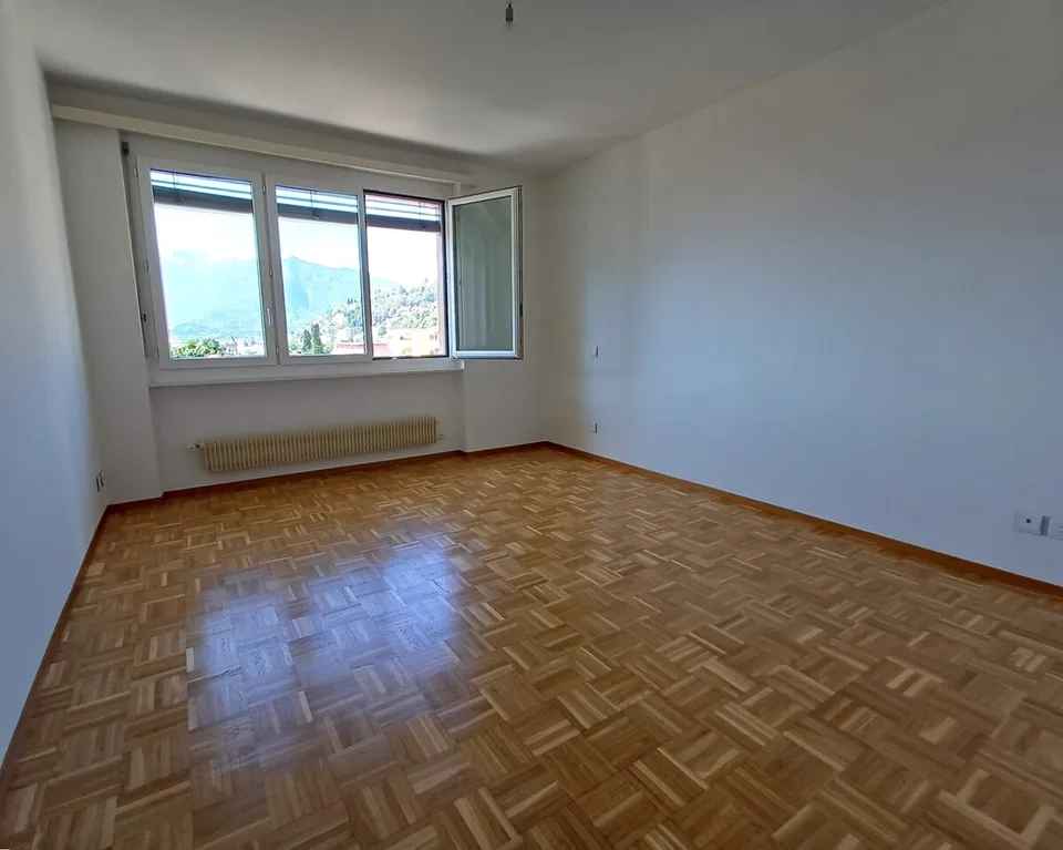 MINUSIO SEEBLICK, LICHT UND KOMFORT IM HERZEN DER STADT – Foto 6 von 8