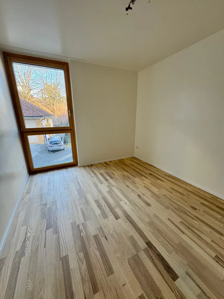 Appartement en attique lumineux avec grande terrasse