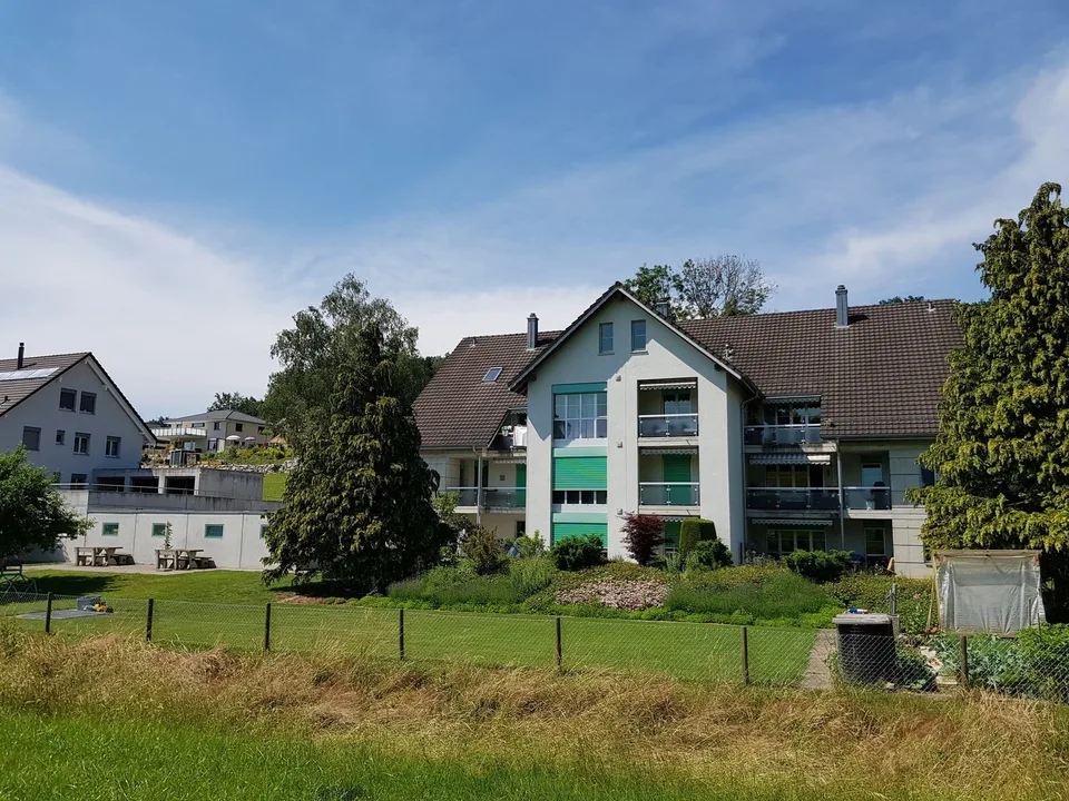 4 1/2-Zimmer Parterrewohnung am Dorfbach
