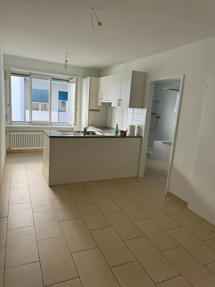 Grosszügige 3.5 Zimmerwohnung zu vermieten - Besichtigung 10.09.2024 - 10 Uhr