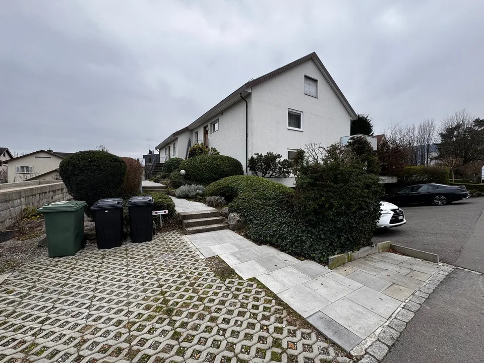Exklusive 6.5 Zimmer Duplex-Wohnung zu vermieten – Foto 13 von 13