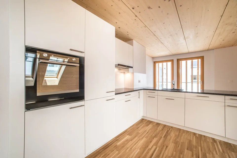 Rural Charm, Modern Comfort / 2.5-Room Apartment in Utzenstorf