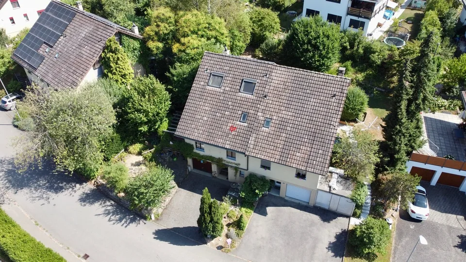 Begehrte Wohnlage in Gelterkinden mit grüner Oase