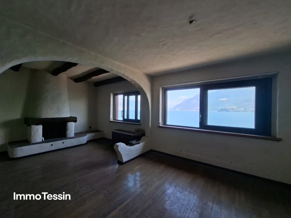POTENTIAL: Liegenschaft in Brissago direkt am Lago Maggiore mit atemberaubender Seesicht und mehreren Parkplätzen – photo 7 sur 12