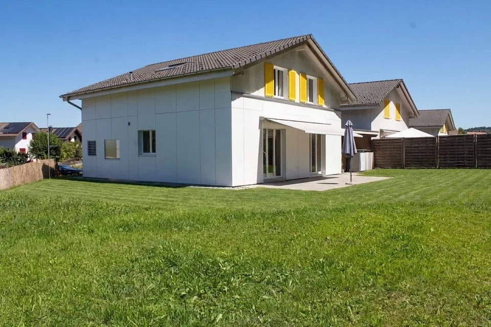 Familienparadies am Waldrand. Ruhe, Natur und viel Platz zum Leben