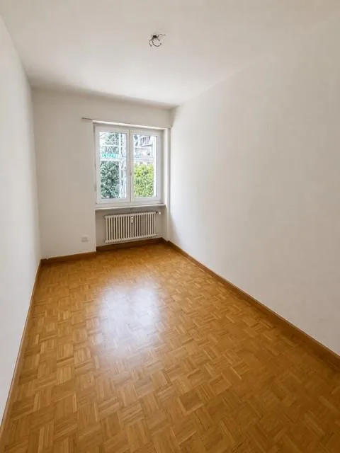 Bright 4.5-room apartment in an attractive location in Kleinbasel