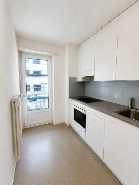 Bright 4.5-room apartment in an attractive location in Kleinbasel