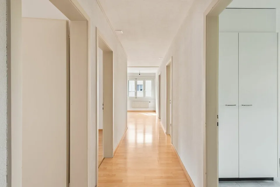 Spacious 5.5-room apartment in a quiet and family-friendly location