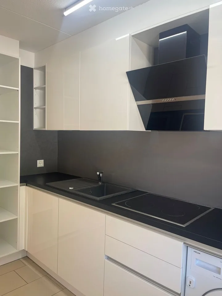 Helle und zentrale 3.5 Zimmerwohnung in Mels