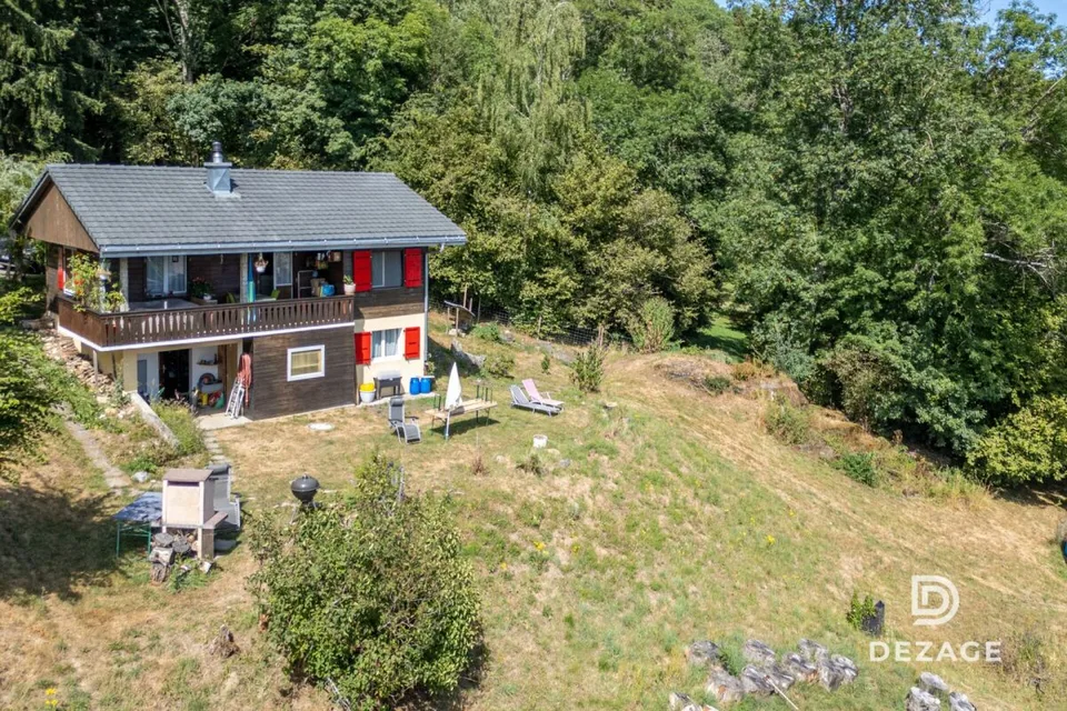Tranquillité, vue lac et 8'000 CHF/an de revenus passifs : votre future maison à Villars-Burquin