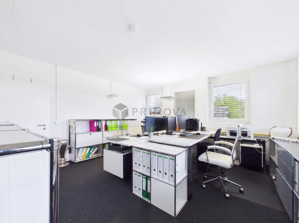 Showroom, Lager & Dachterrasse - erzielbare Bruttorendite bis 6 %