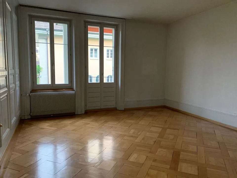Appartamento 3 camere, 1° piano